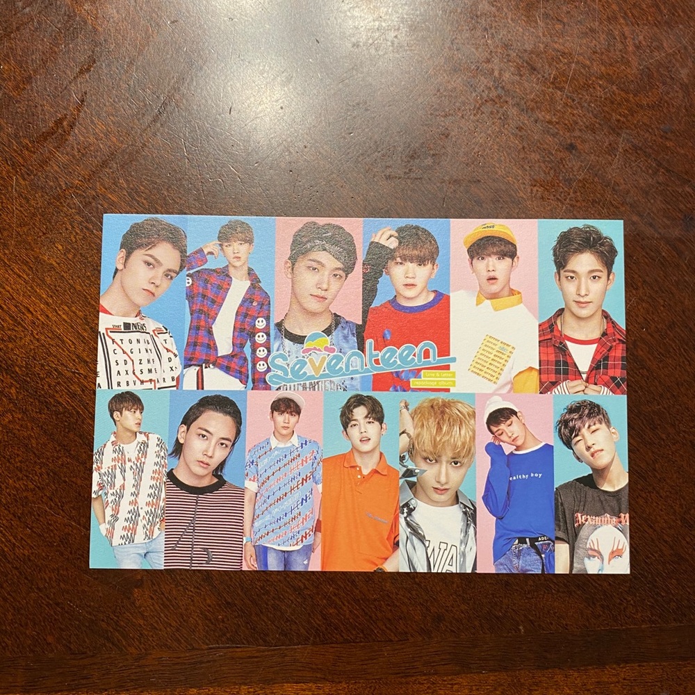 NWT K-Pop SEVENTEEN Postcard